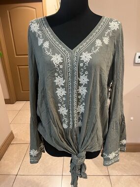 Blu Pepper Sage Green Embroidered Tie-Front V-Neck Tunic
